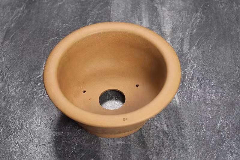 圆碗(黄金段泥本色泥绘)(图3) 圆碗(黄金段泥本色泥绘)(图3)